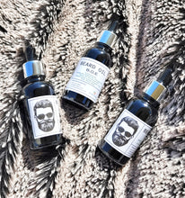 Load image into Gallery viewer, Beard Oil - B.D.E.  (30ml)
